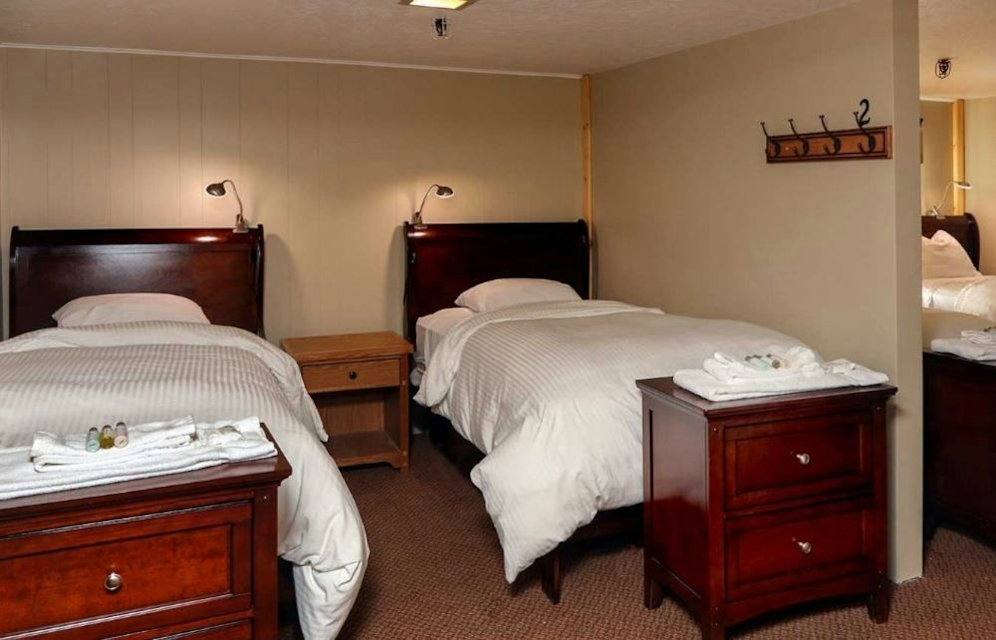 Male Dorm, Shared Bathroom