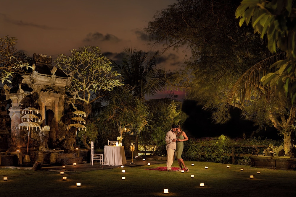 Sanctoo Suites And Villas 70/76