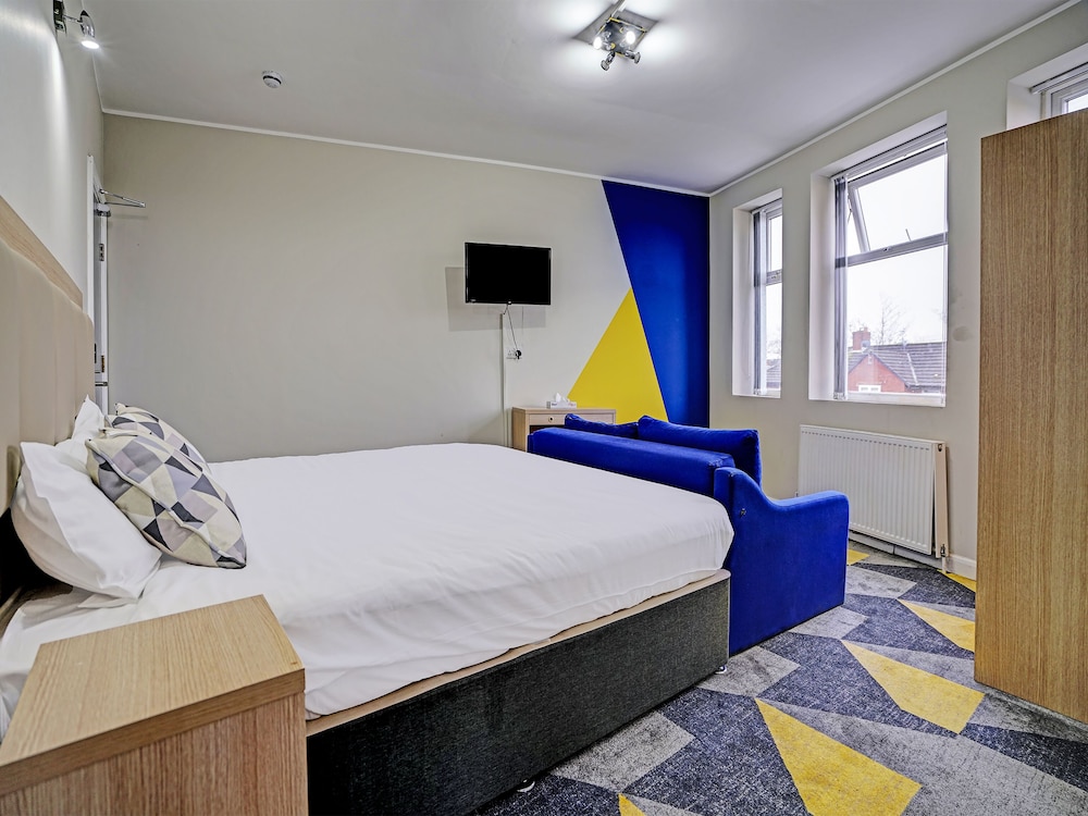 OYO Weaste Hotel 13/50