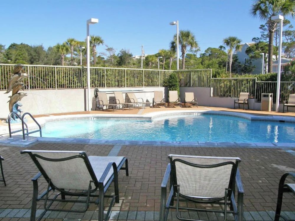 30 A Suites 76/79