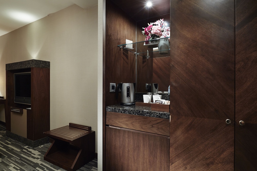 Hd Palace Hotel 10/50
