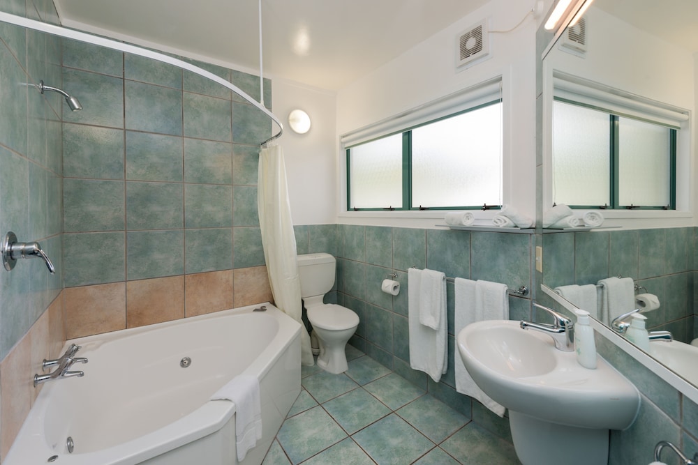 Te Tiriti Resort 54/55
