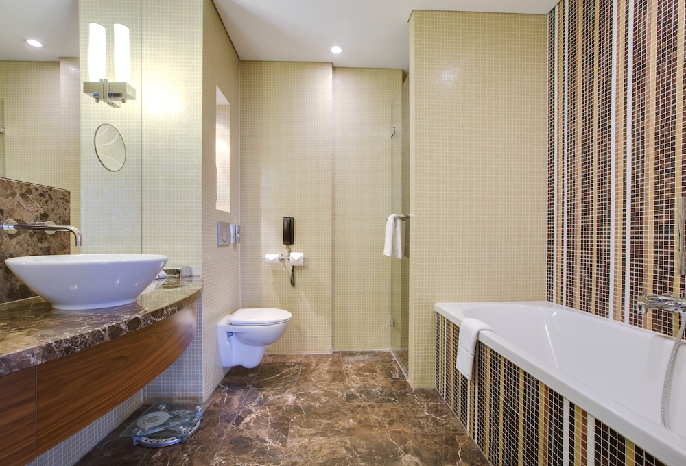 Radisson Blu Style Hotel 77/79