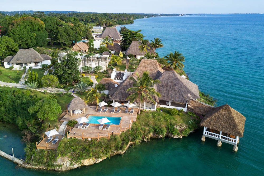 Chuini Zanzibar Beach Lodge Formerly Hakuna Matata Beach Lodge Spa 62/70