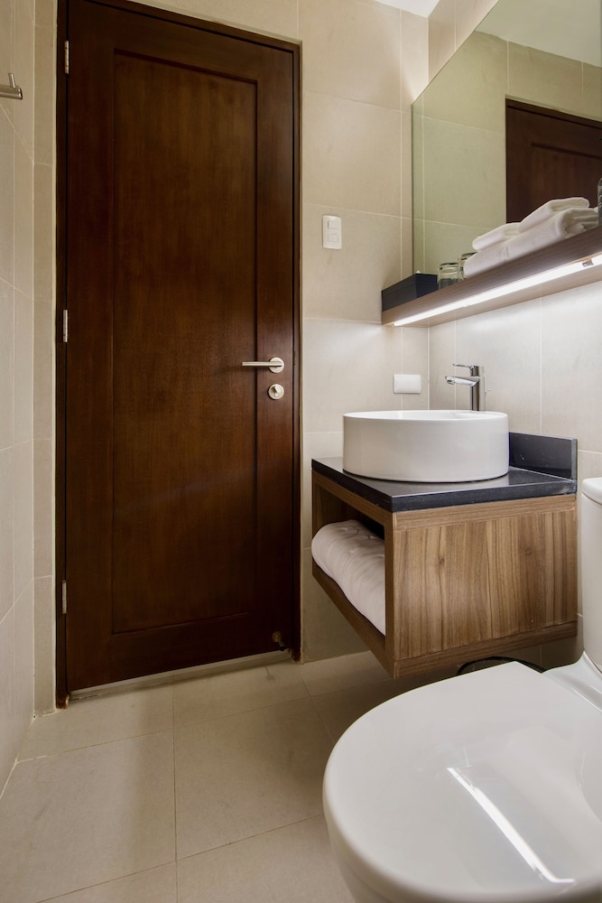 The Sphere Serviced Residences 49/50