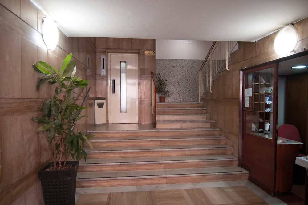 Flyresidence Municipio Toledo 8/41