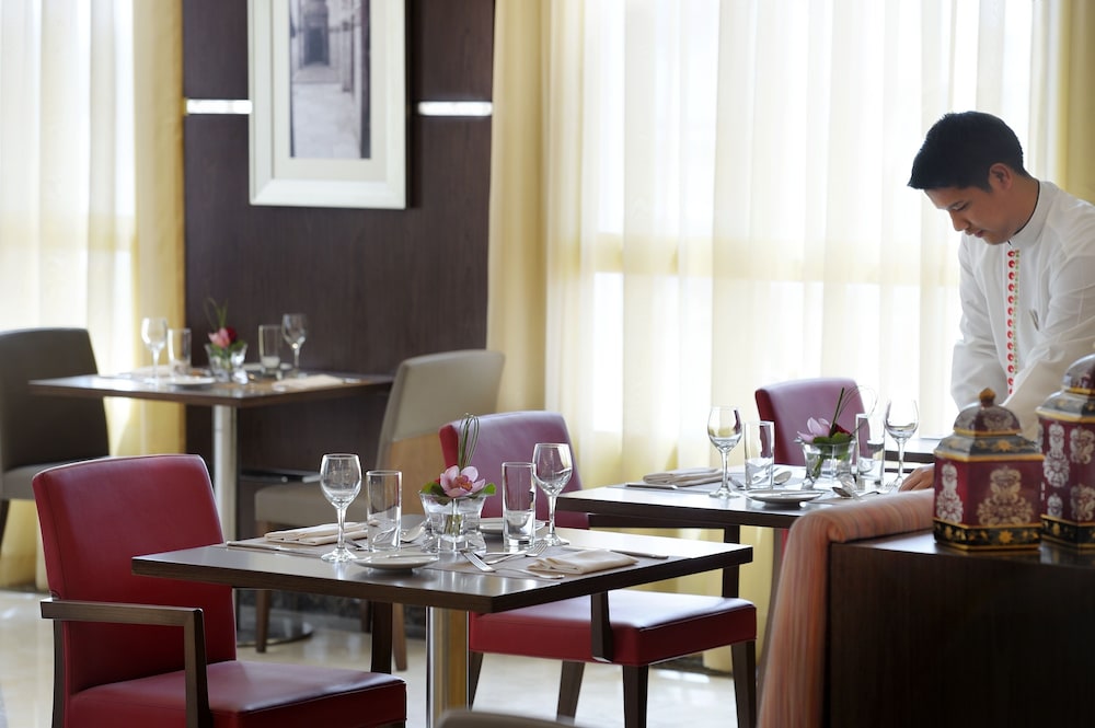 Marriott Executive Apartments Riyadh Convention Center 25/28