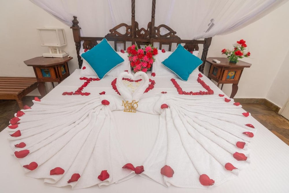 Villa Ameera 7/16