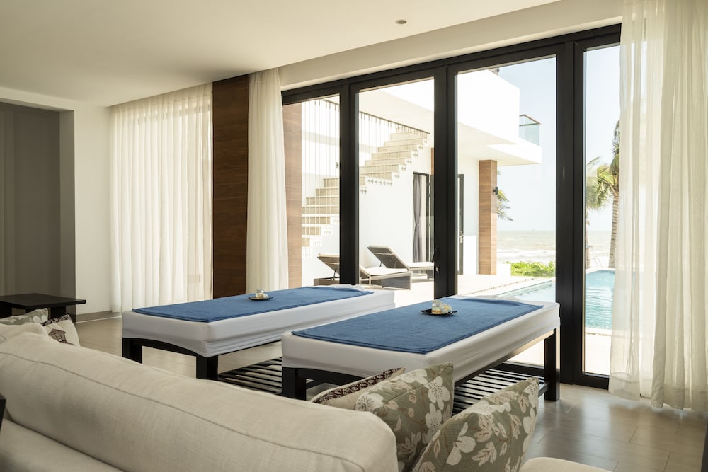 Saint Simeon Resort And Spa 25/70