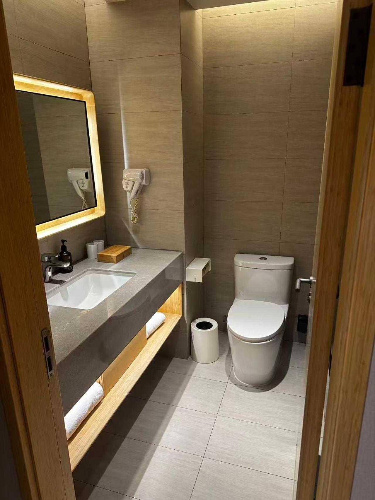 JI Hotel Shanghai Wujiaochang Shiguang Road 49/52