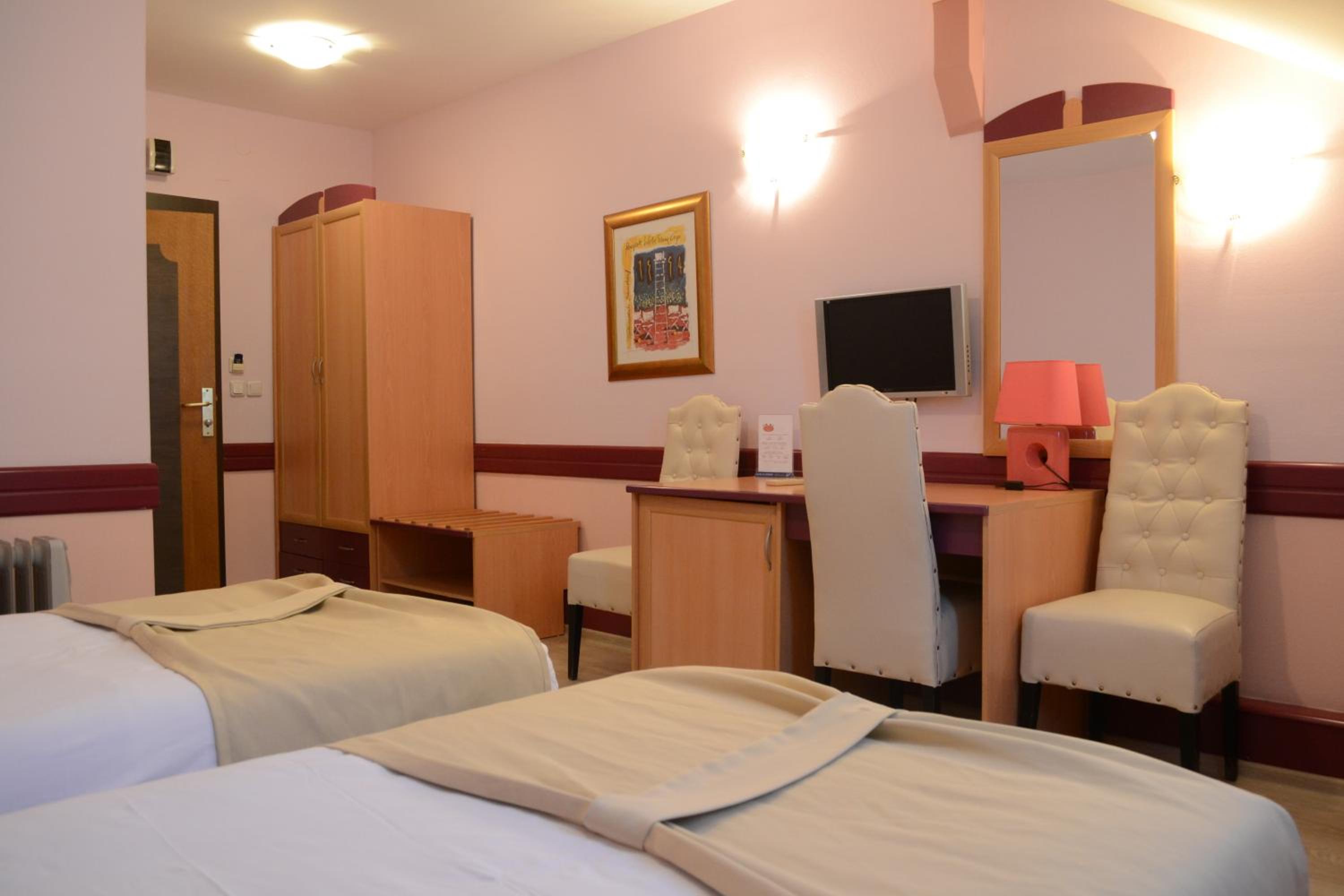 Hotel Tomce Sofka 26/48