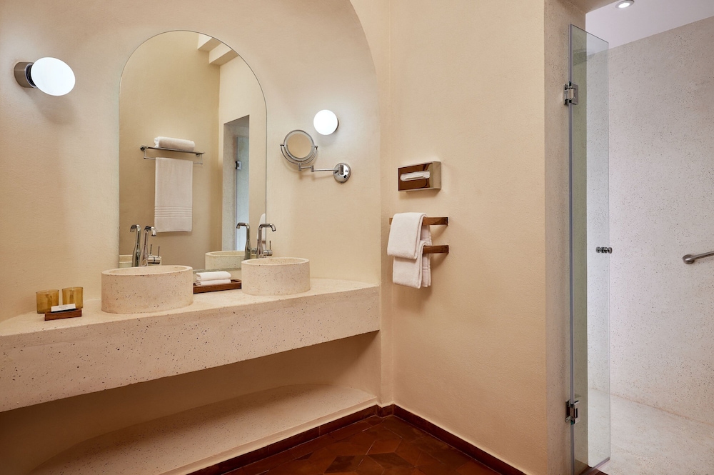 Superior, Twin Beds, Lagoon View، Sheraton Miramar Resort El Gouna 6/6