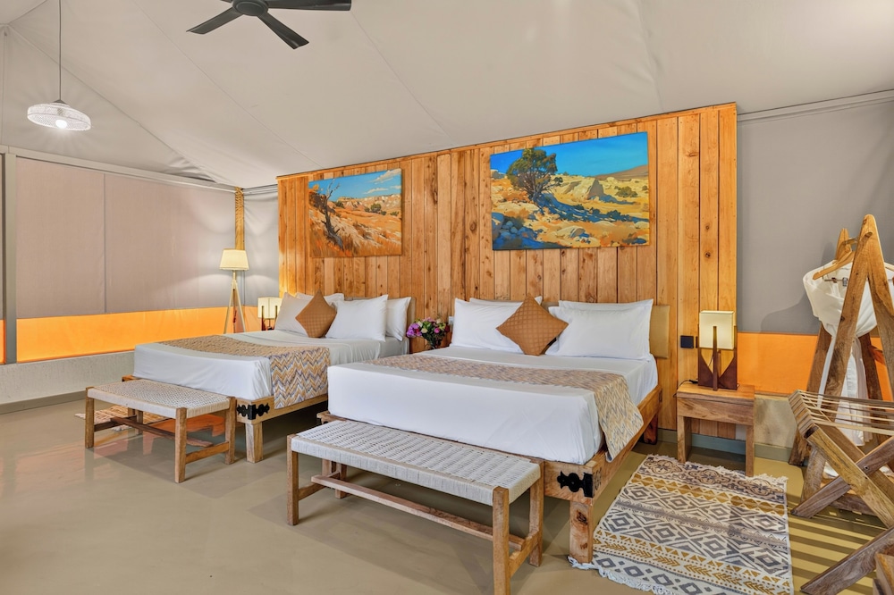 PrideInn Mara Camp 17/50