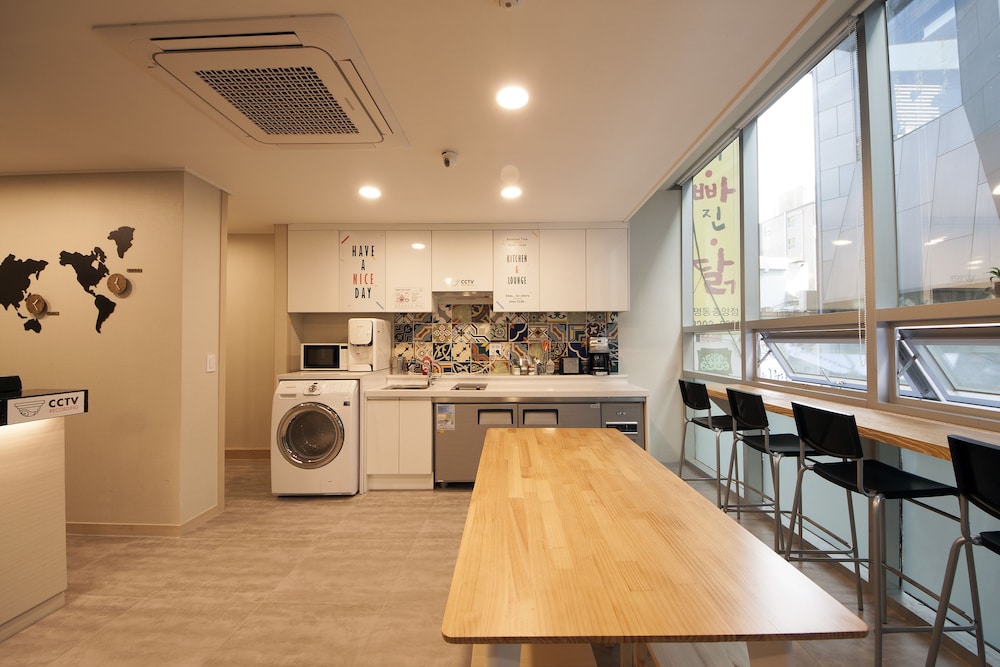 OYO Hostel Myeongdong 1 49/63