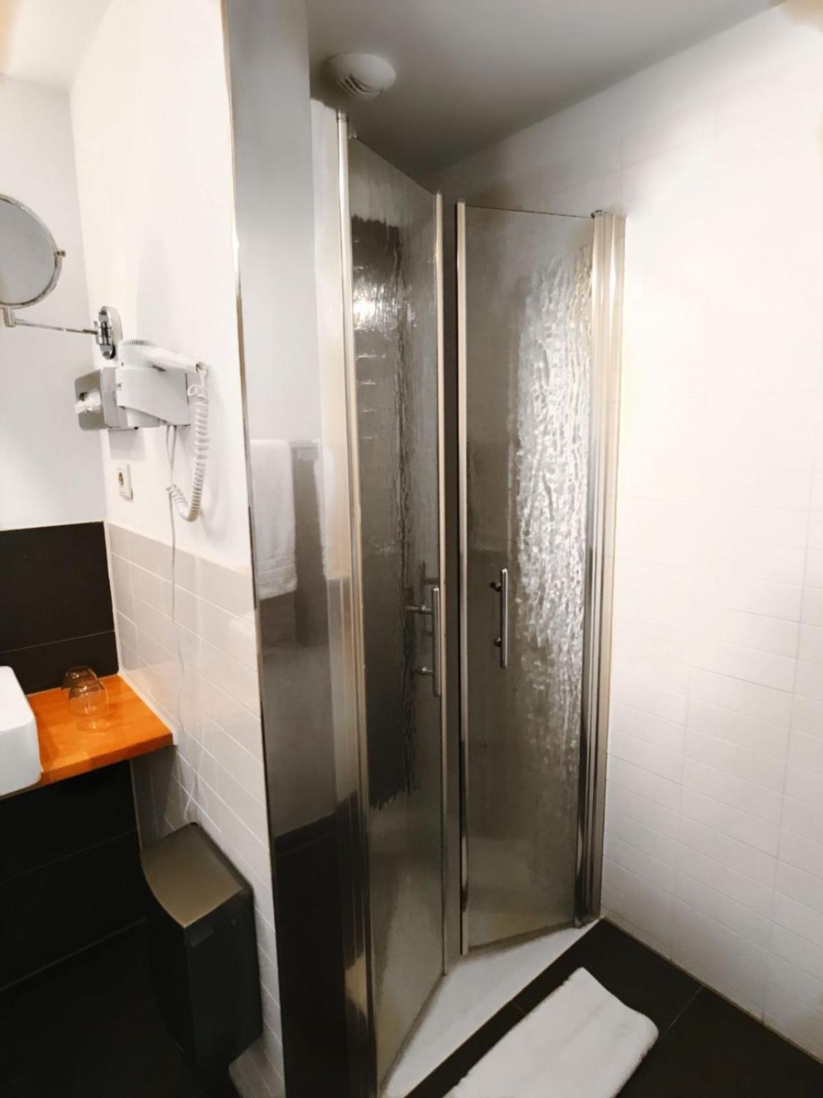 Hotel ML 47/50