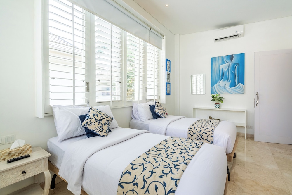 2 BEDROOMS, LUXURY, VILLA, PRIVATE POOL