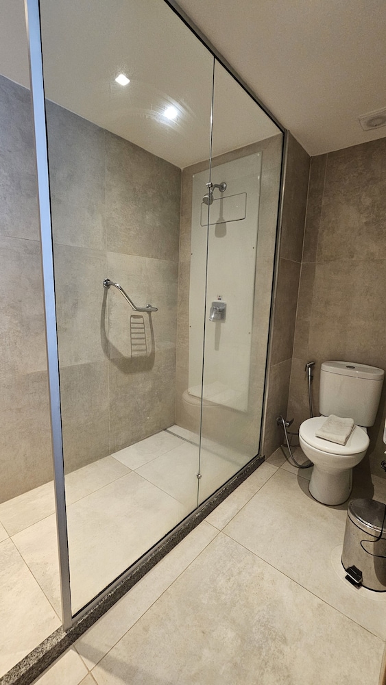 Silverton Paiva Experience Flat 26/29