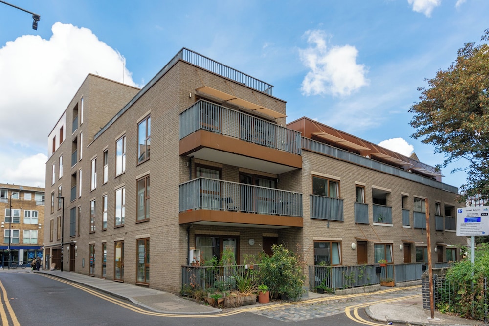 Shoreditch Square by Squa.re Apartments 37/39