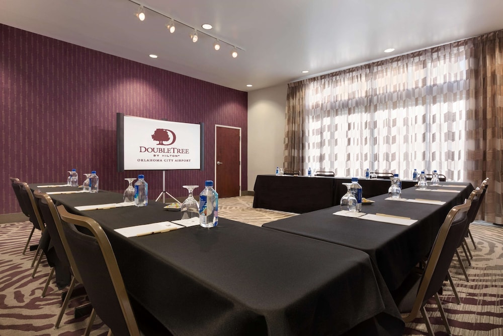 Doubletree By Hilton Hotel Oklahoma City Airport 38/45