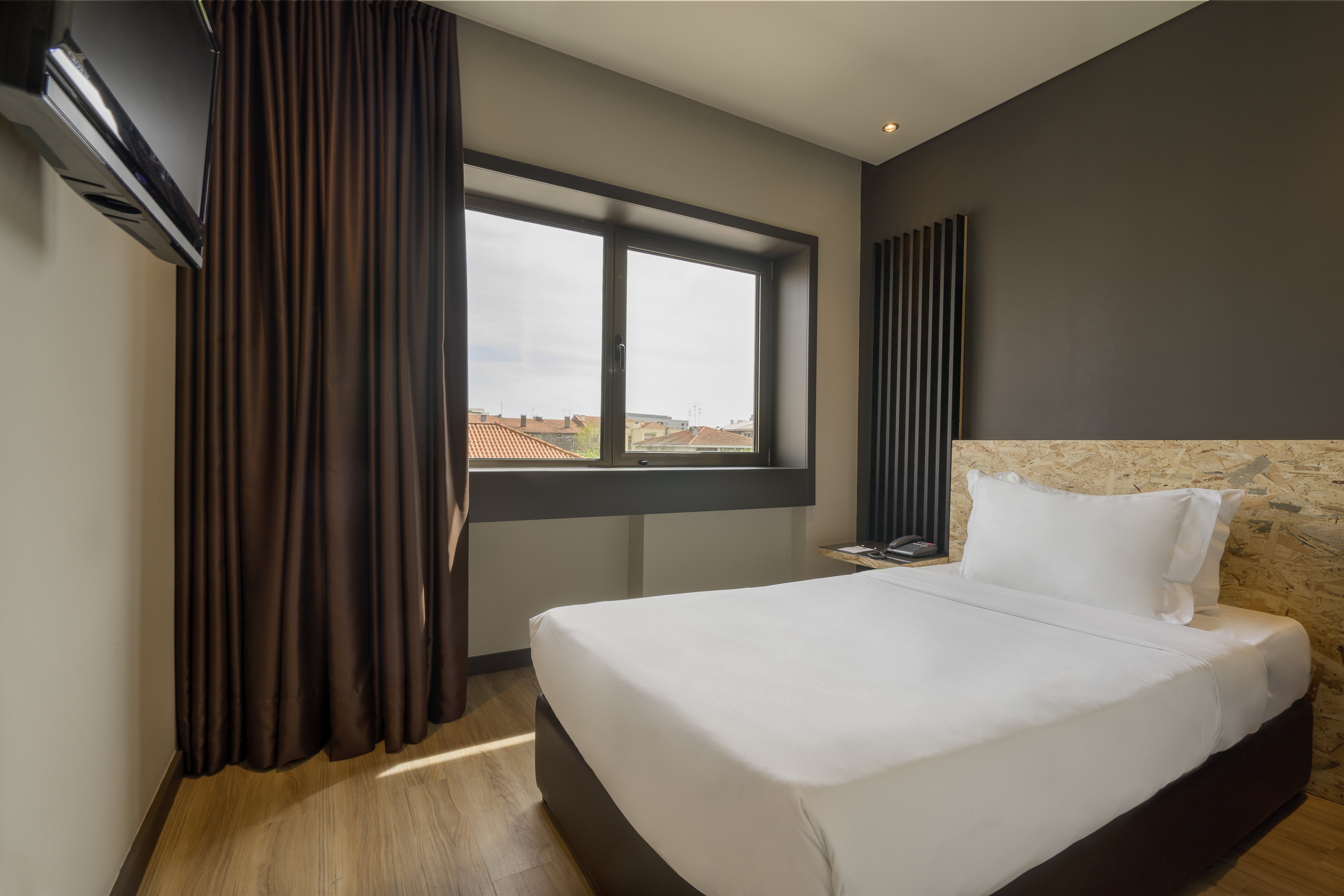 Hf Tuela Porto Hotel 12/31