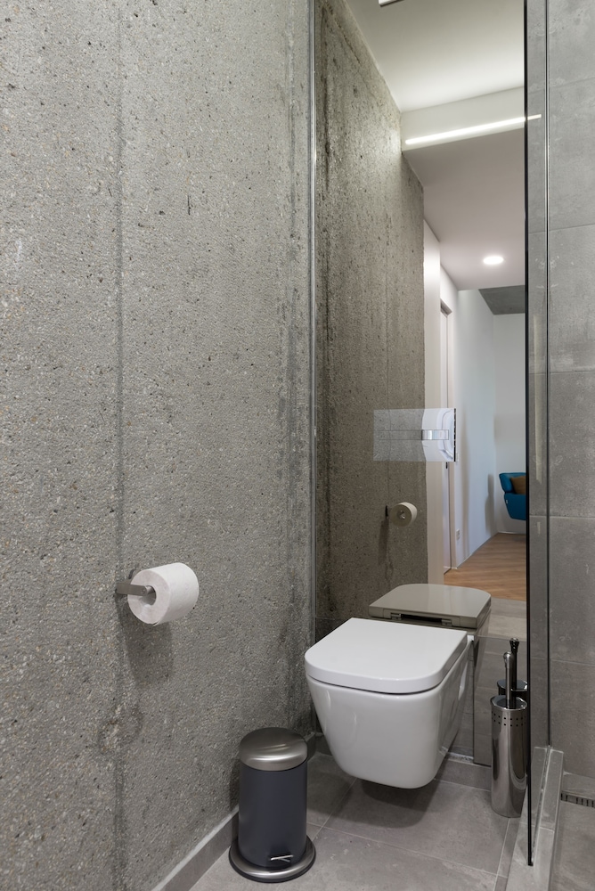 Novum Aparthotel 63/69