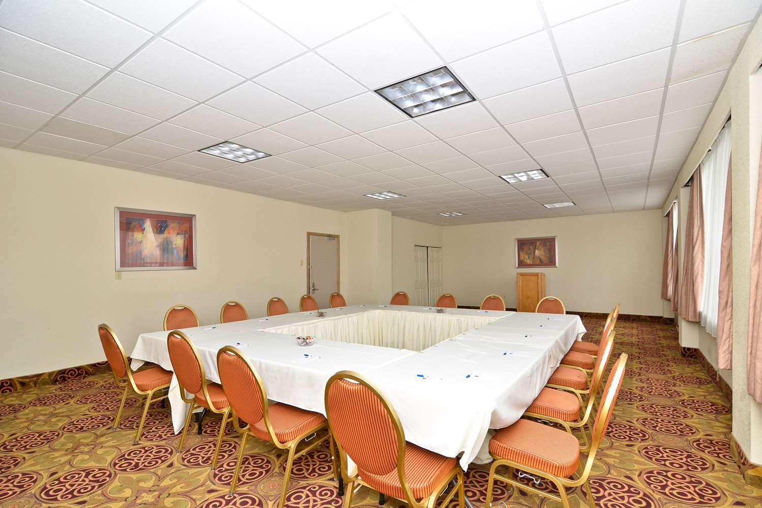 La Quinta Inn & Suites Washington DC-Capital/NoMA 32/33