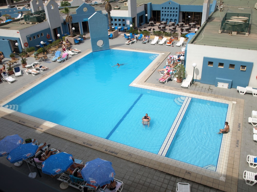 The St. Georges Park Hotel 9/59