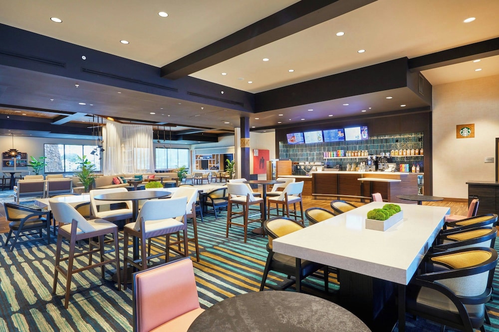 Courtyard By Marriott Oahu North Shore 39/61