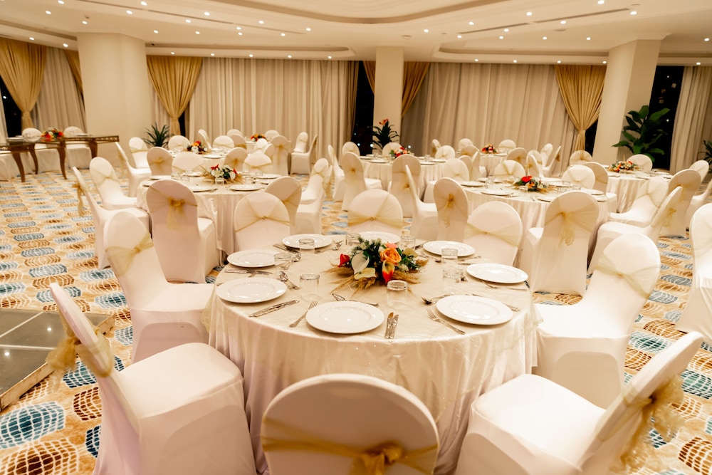 Lamar Azur Hotel 29/39