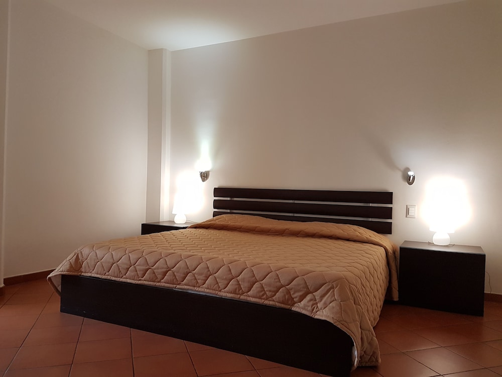 RDG Hotel 14/60