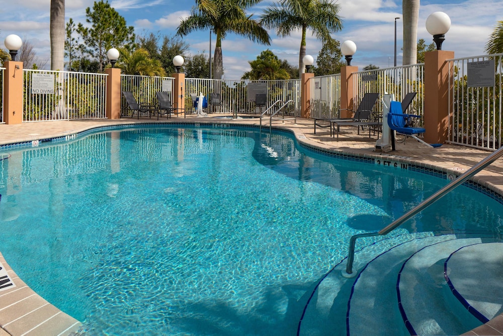 FAIRFIELD INN SUITES BY MARRIOTT VENICE in VENICE - FL