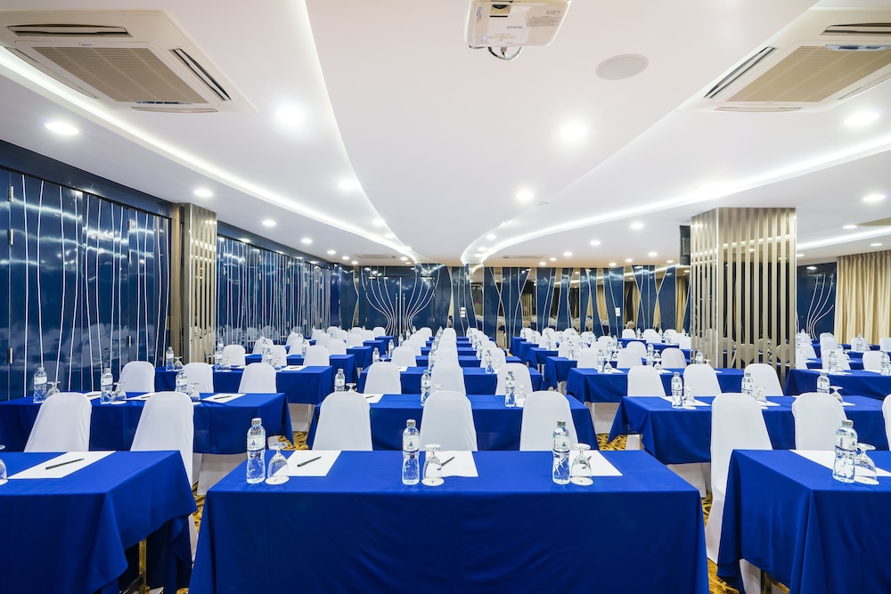 Blue Boat Hotel JC 49/60