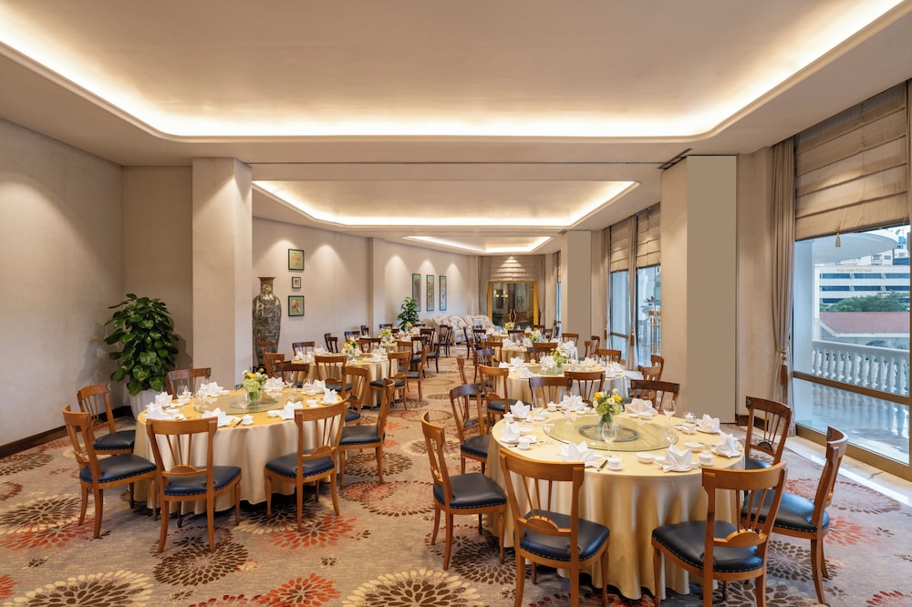 Hanoi Daewoo Hotel 67/84