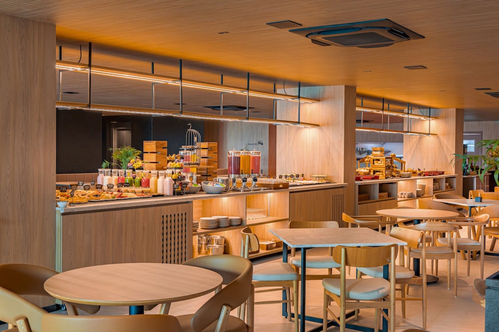 Sais Beach Living Hotel 52/65