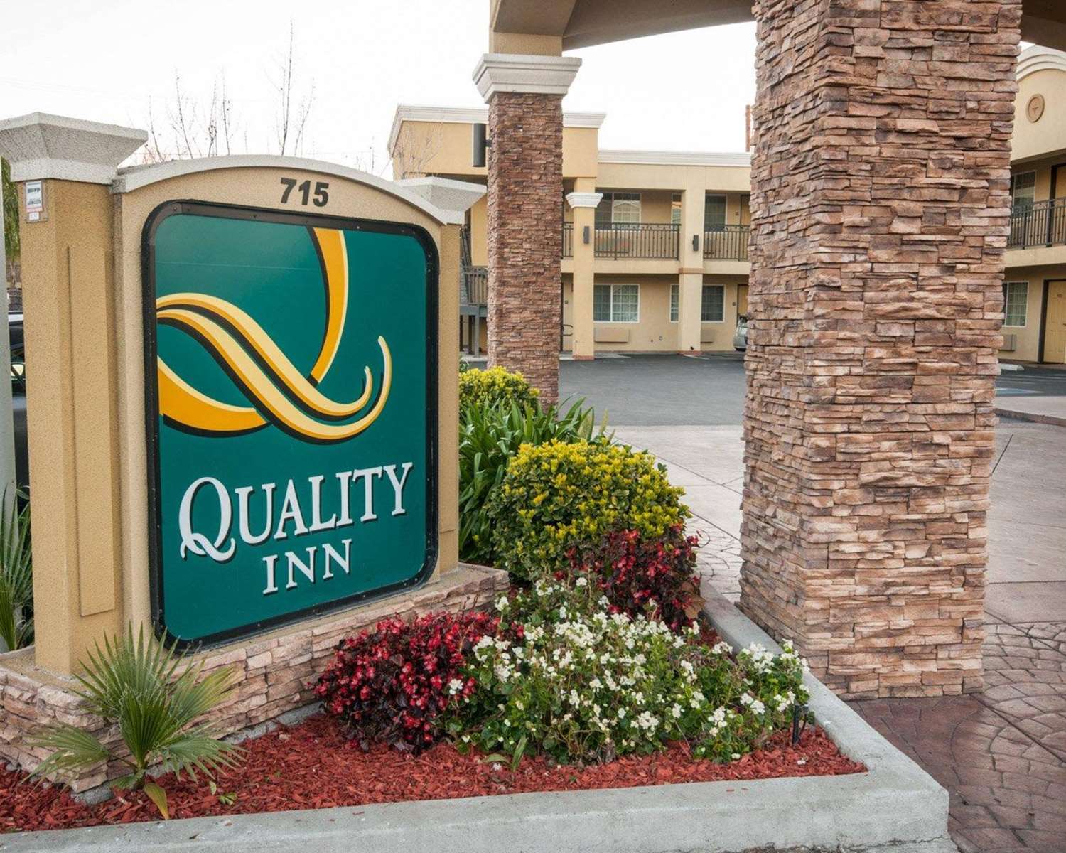 Quality Inn Near Chico State 6/32