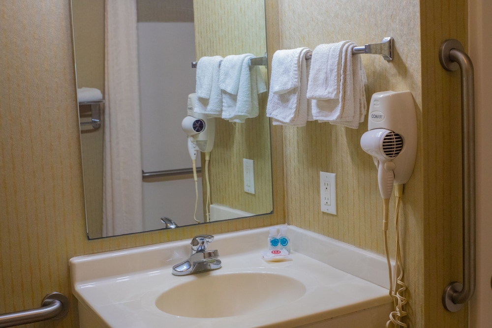 Colfax Inn 55/58