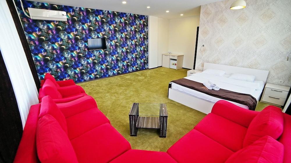 Mardi Plaza Hotel 33/50