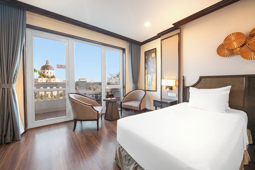 Ninh Binh Legend Hotel 10/50