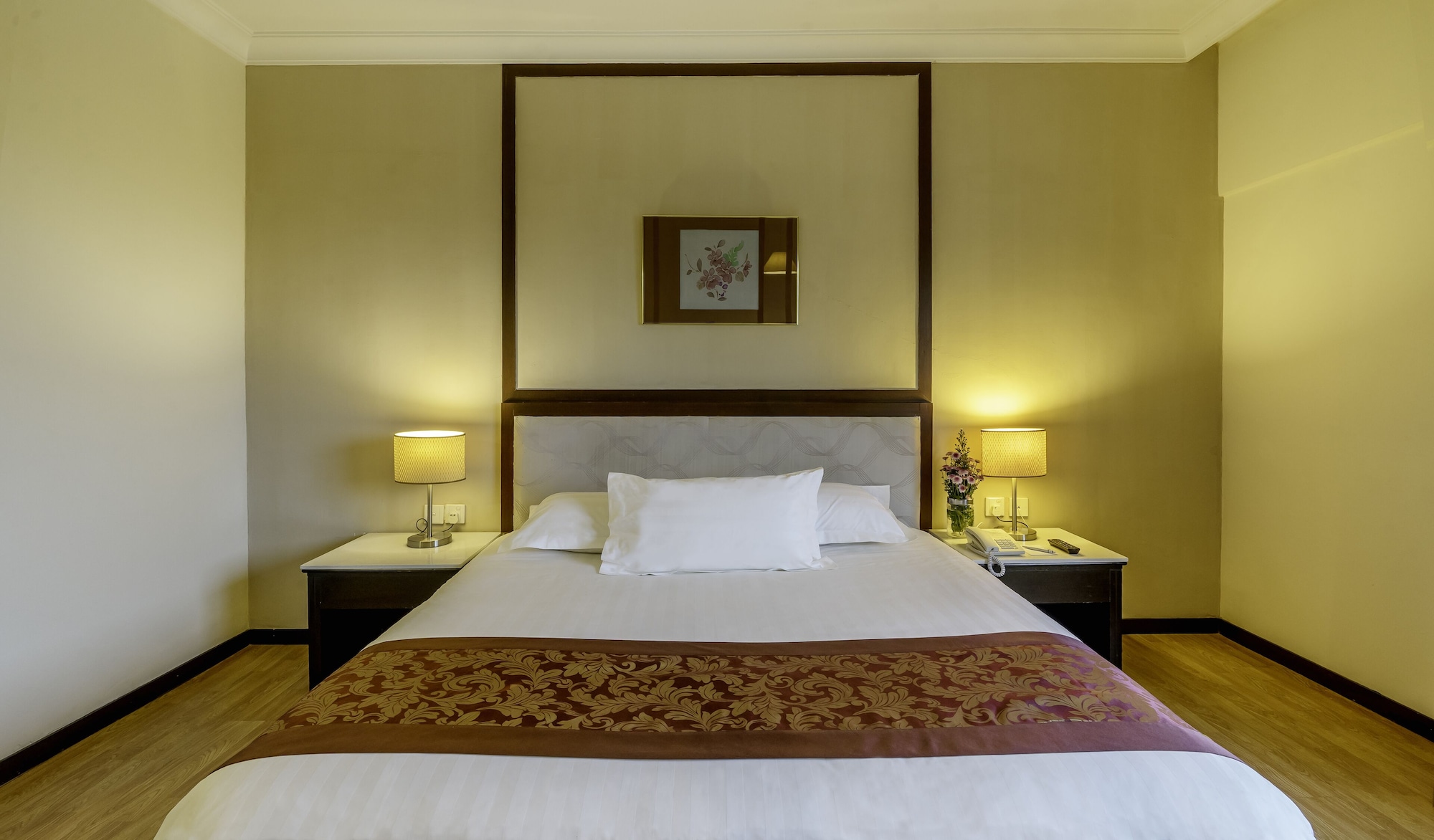 SUPERIOR, DOUBLE BED