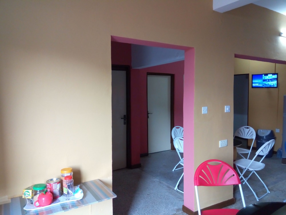 Feehi's Place Hostel 21/38