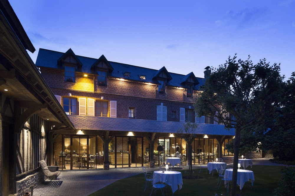 Auberge De La Source 2/69