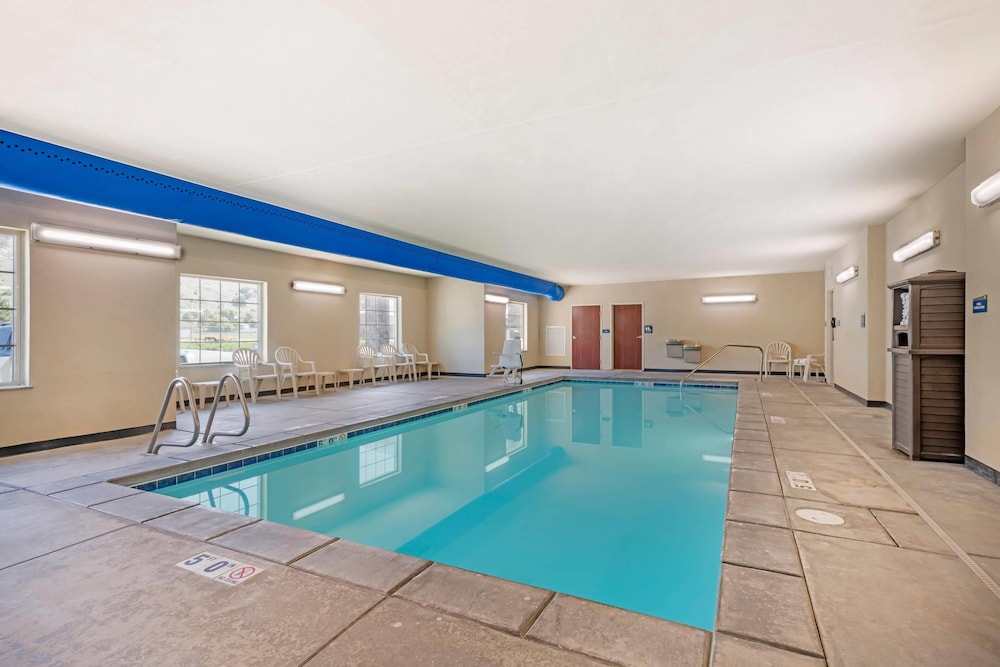 Comfort Inn & Suites Morgan - South Ogden 37/63