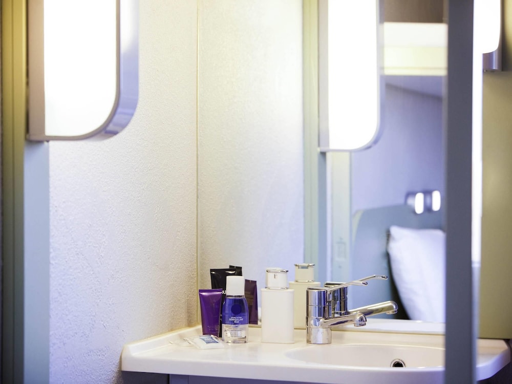 Ibis Budget Marne La Vallee Chelles 50/50
