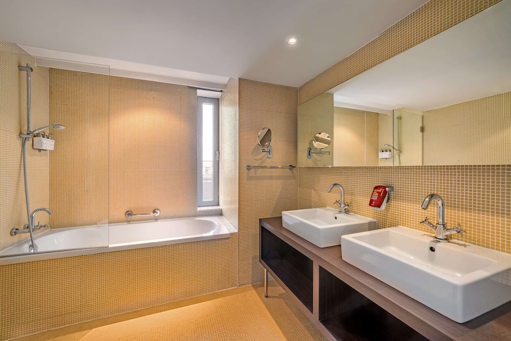 Park Inn By Radisson Antwerpen 62/63