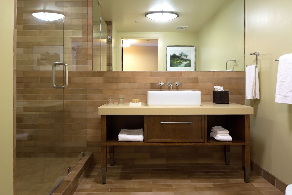 Hotel Abrego 5/34