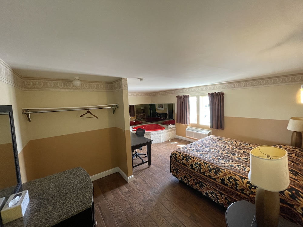 Sea Palace Inn 44/70