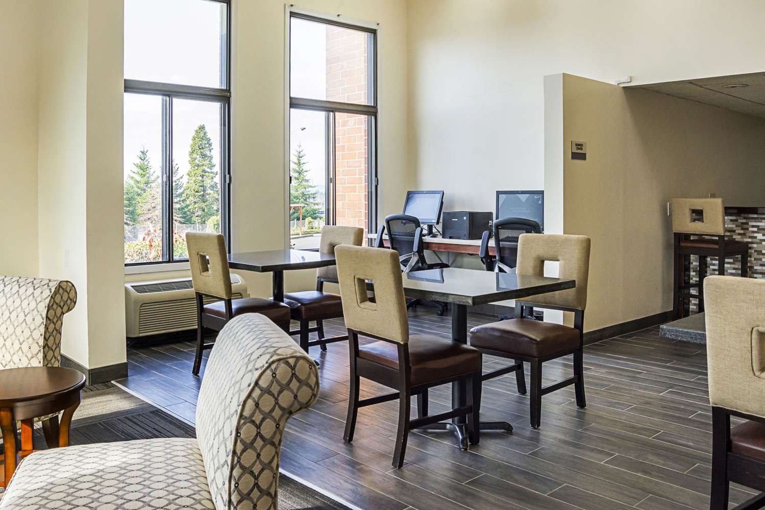 Quality Inn & Suites Clackamas - Portland 27/43