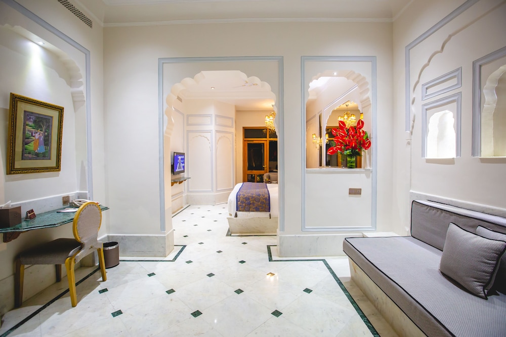 Buena Vista Luxury Garden Spa Resort 50/72