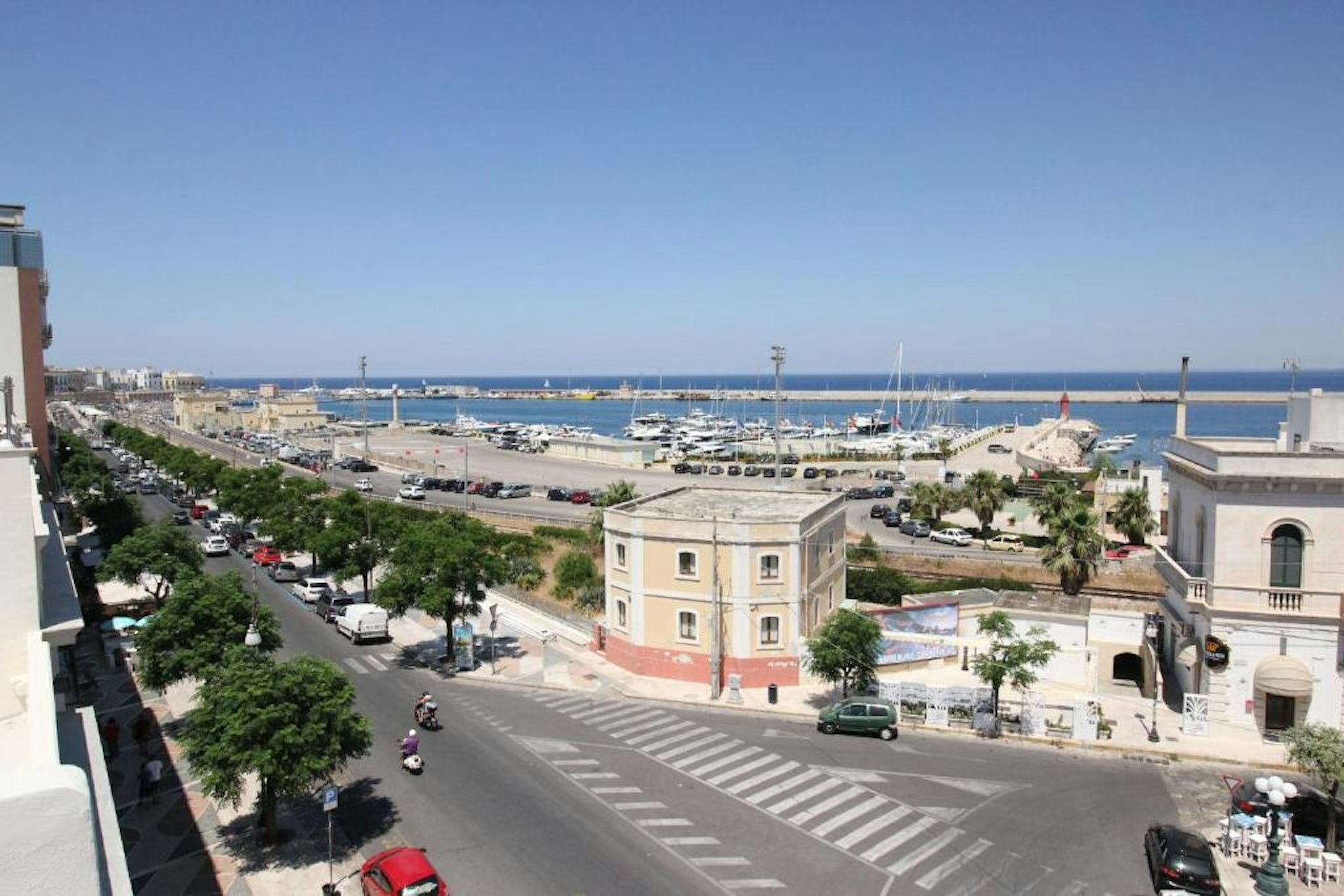 Hotel Fly Gallipoli 18/20