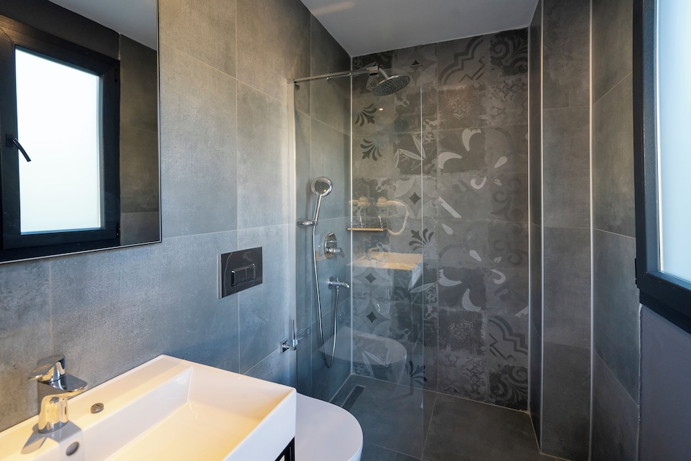 Dadya Bora Otel 32/34